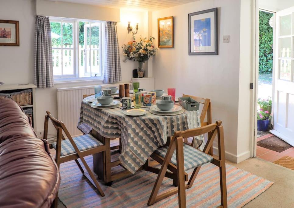 Landford'S Cottage, Your Retreat! 외부 사진