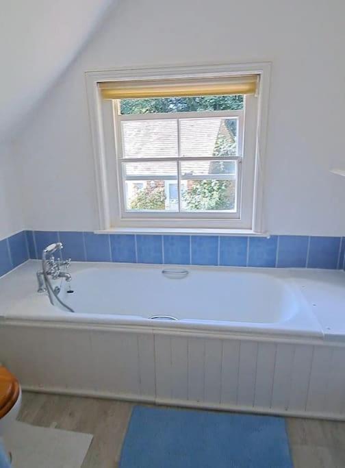Landford'S Cottage, Your Retreat! 외부 사진