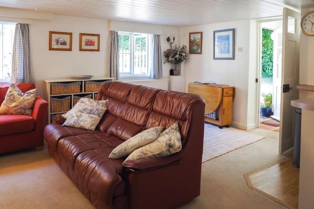 Landford'S Cottage, Your Retreat! 외부 사진