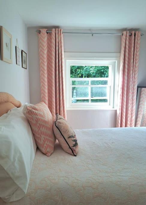 Landford'S Cottage, Your Retreat! 외부 사진