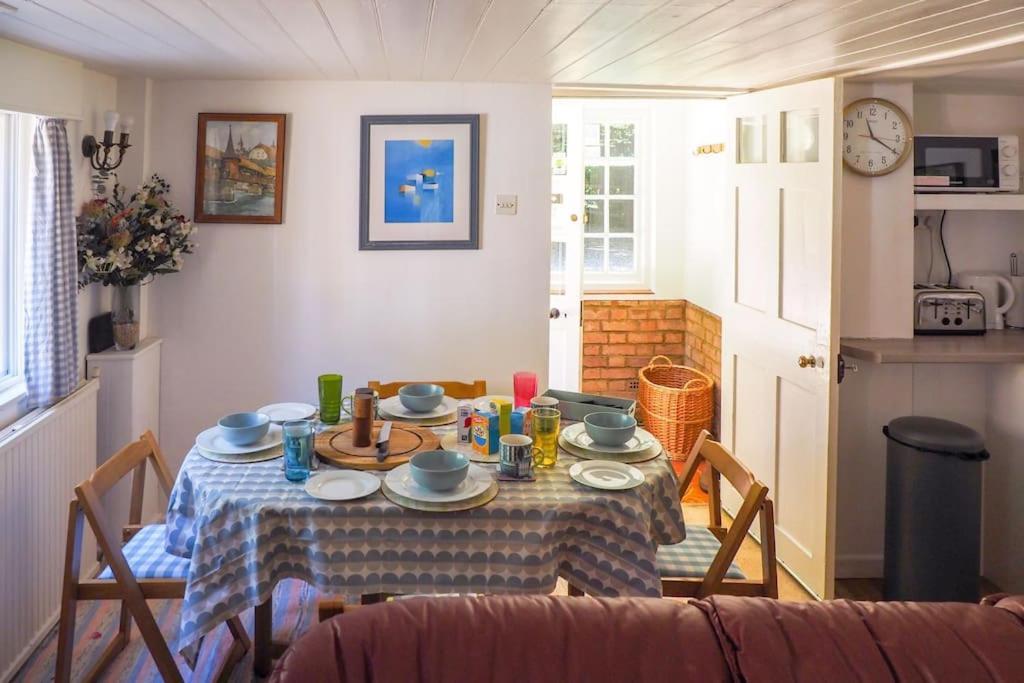 Landford'S Cottage, Your Retreat! 외부 사진