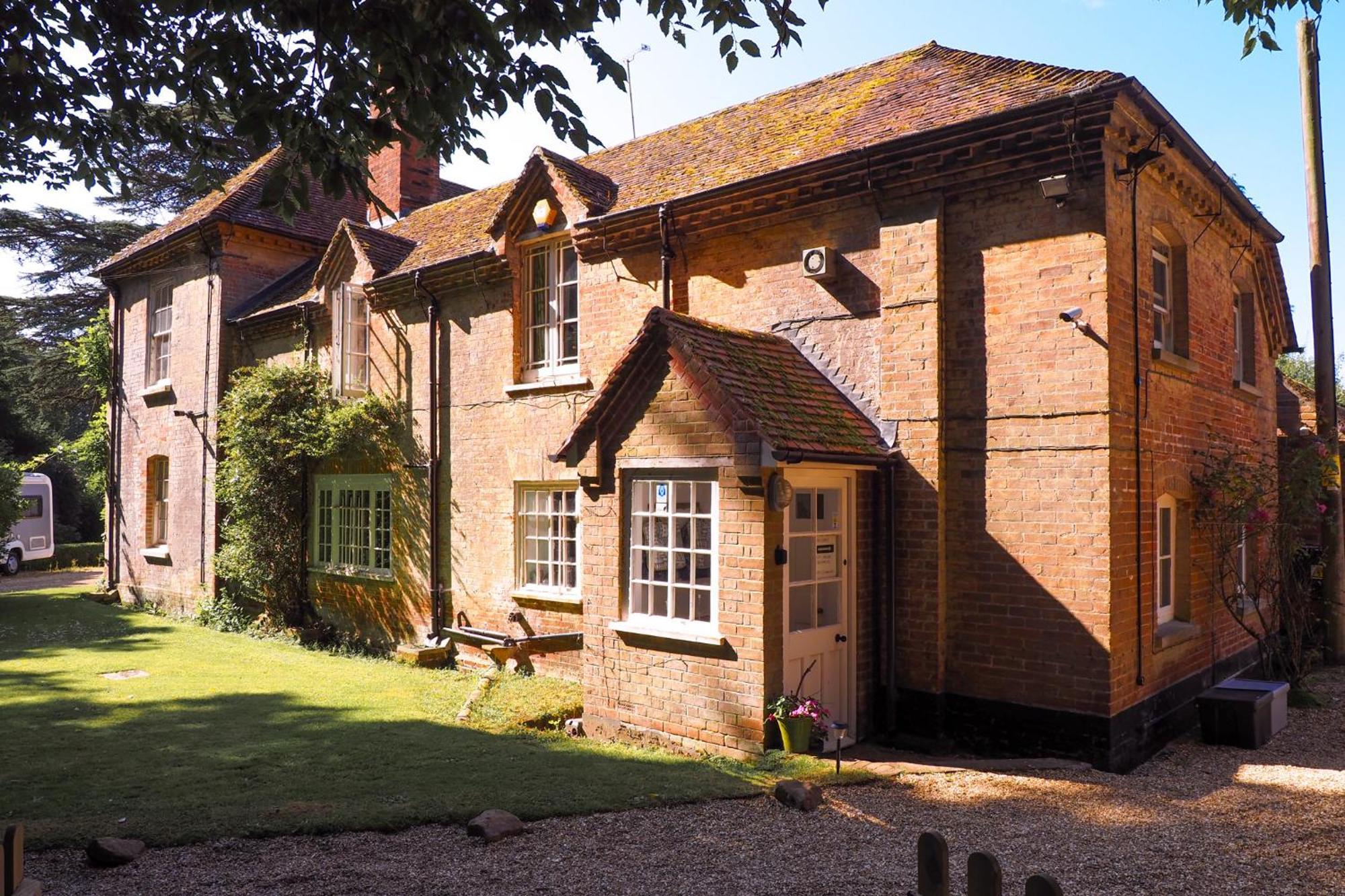 Landford'S Cottage, Your Retreat! 외부 사진